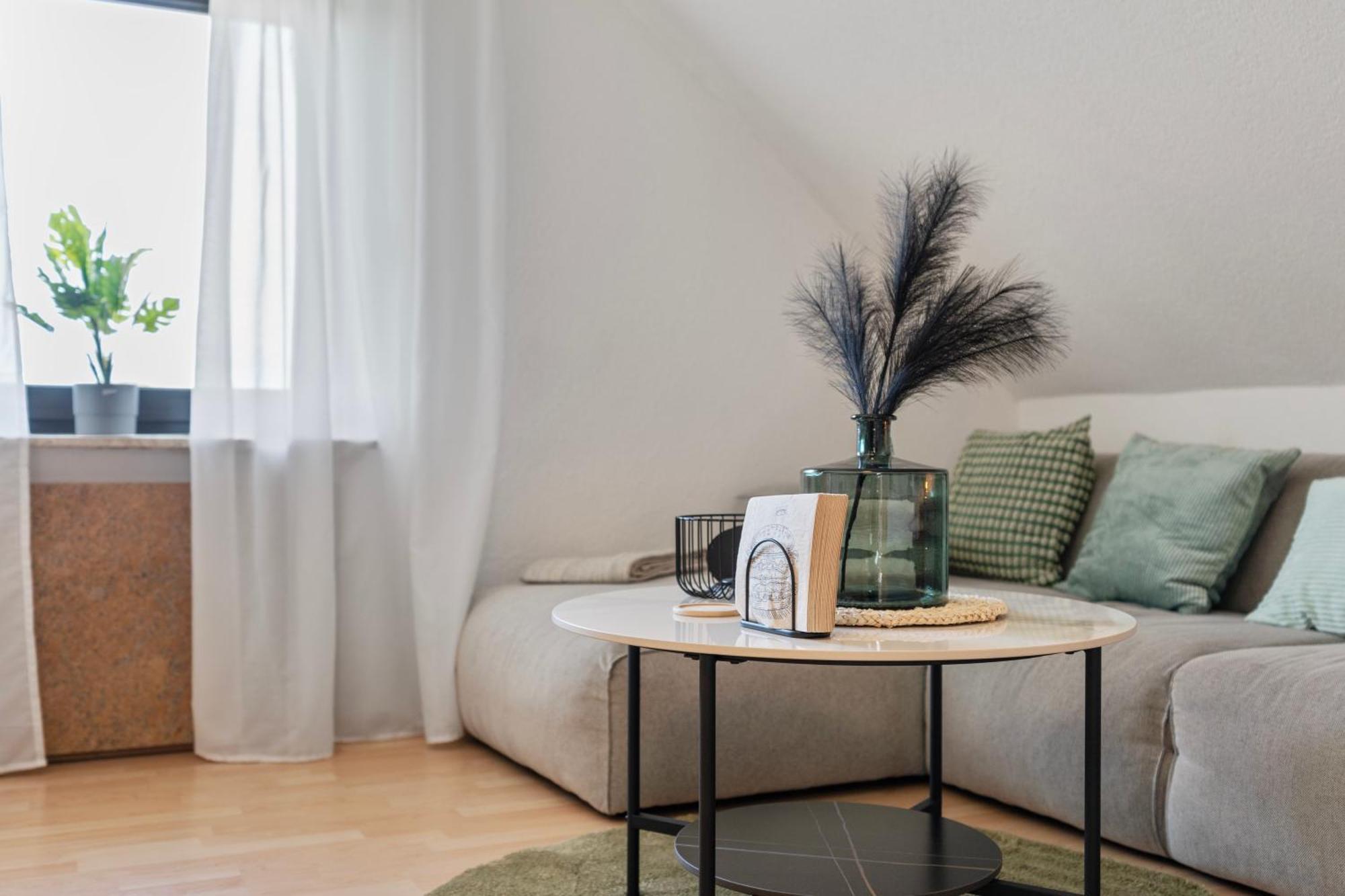 Ferienwohnung Greta in Friedrichshafen am Bodensee Zimmer foto